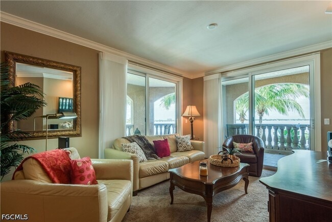 Photo - 2825 Palm Beach Blvd Unidad 219