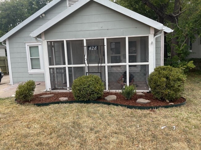 Photo - Remodeled Adorable Midtown Bungalow!