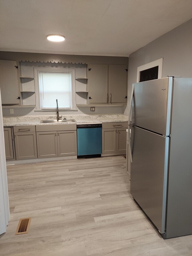 Photo - 1432 Platt Springs Rd