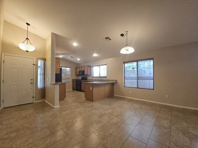 Photo - 2569 E Silversmith Trail