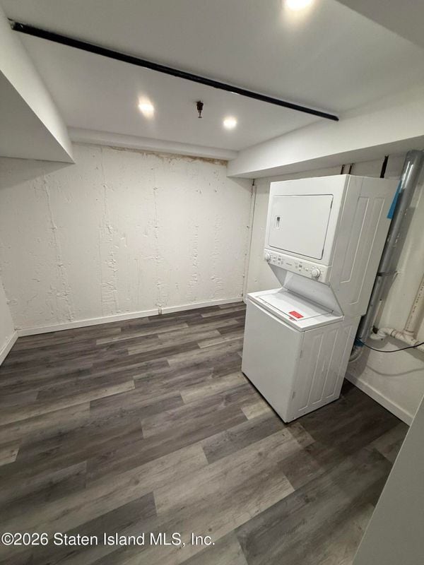 Photo - 348 Targee St