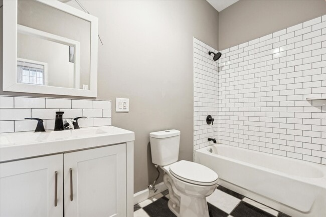 Photo - 2034 Mt Vernon St Unit 1F