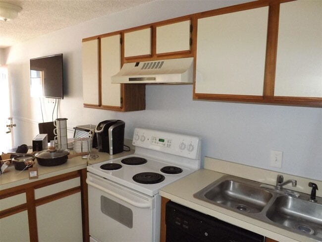 Photo - 253 Hayden Rd Unit 108