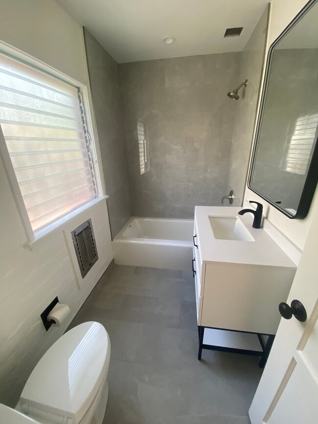 Photo - 730 Cedar St Unidad Apt C