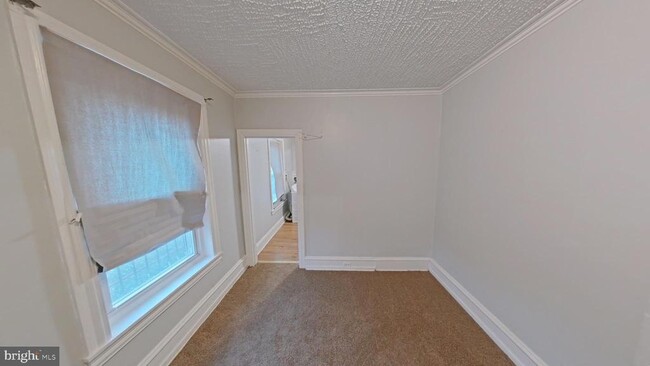 Building Photo - 2304 N Smedley St
