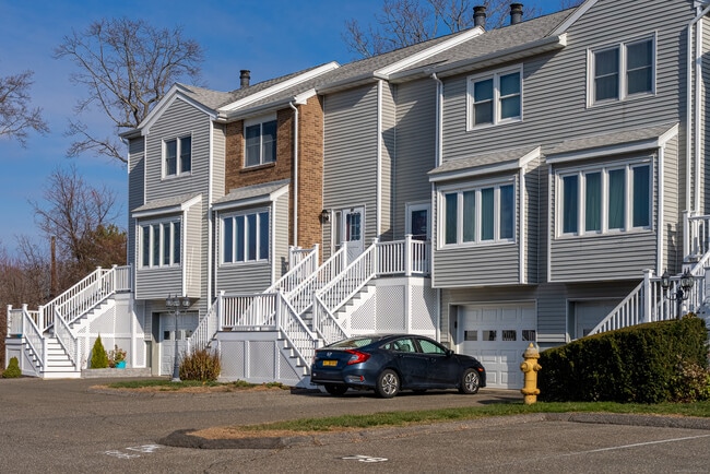 Photo - 83 Carriage Dr Unit 83