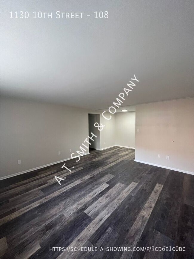 Photo - 1130 10th St Unidad 108