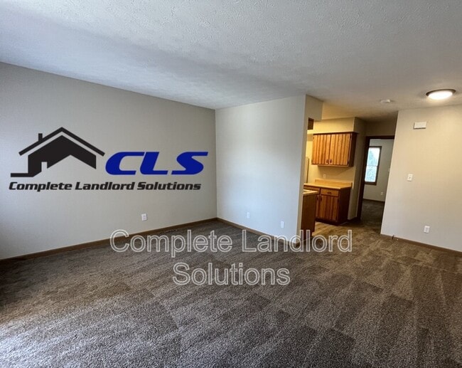 Building Photo - 1742 E Morgan Dr