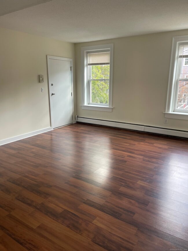 Photo - 175 Humphrey St Unidad 1