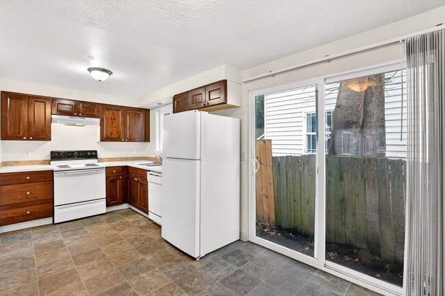 Photo - 4801 NE Killingsworth St Unit 4803