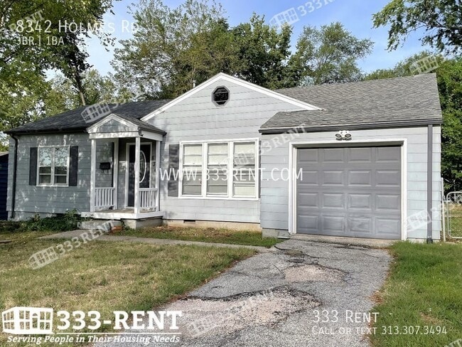 Photo - 8342 Holmes Rd