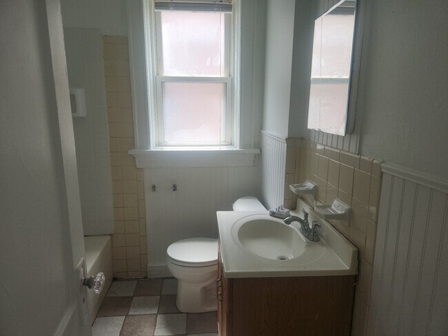 Photo - 6321 Cates Ave Unit 1e