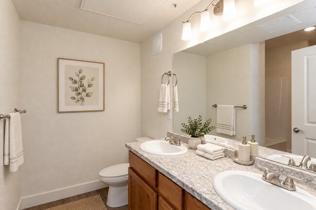 Promontory Apartments