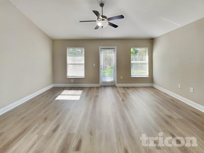 Photo - 6681 Freeport Dr