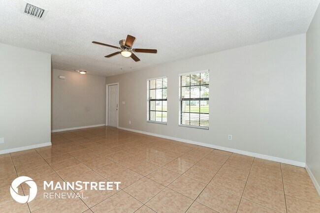 Photo - 1824 NE 7th Pl