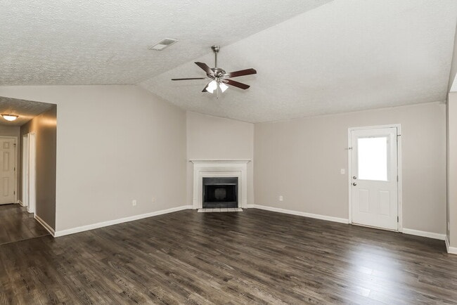 Photo - 39 Fairview Dr