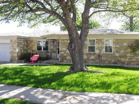 Photo - 2205 Crescent Dr House