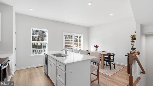 Photo - 1790 Scenic Lp