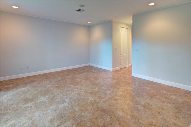 Photo - 1508 SW 4th Ave