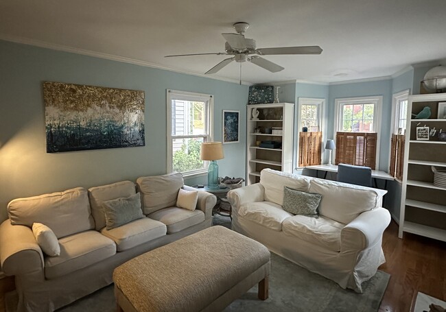 Photo - 1719 Wheat St