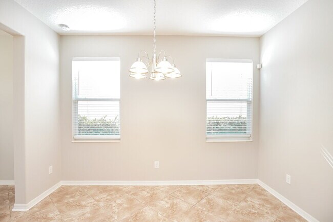 Photo - 6842 Little Blue Ln