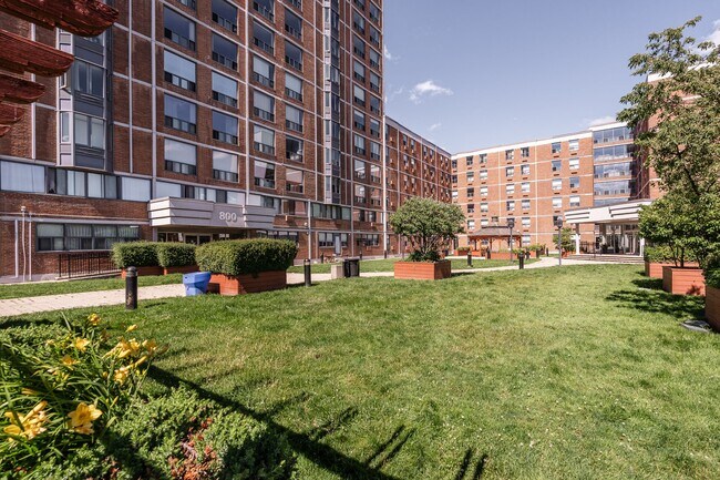 Photo - 798 Richmond Street West Unité 461