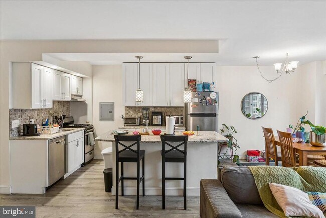 Photo - 2101 Chestnut St