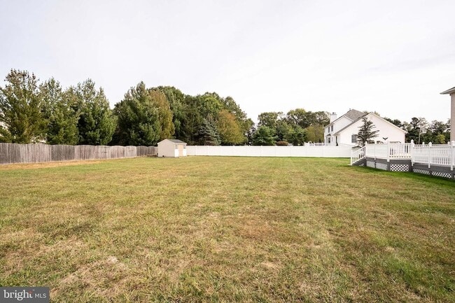 Photo - 27 Samantha Dr