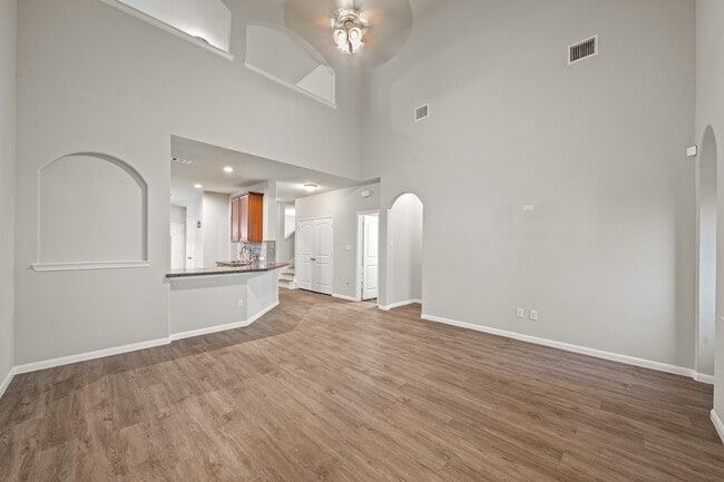 Photo - 13826 Andover Park Dr