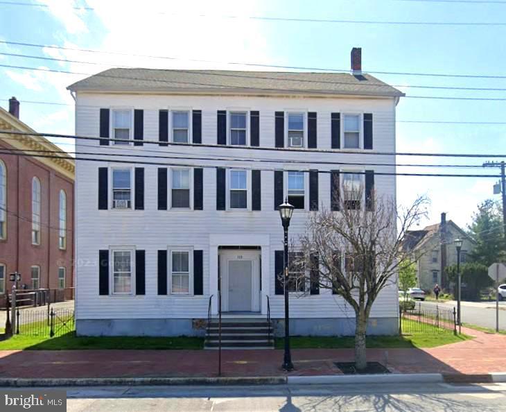 Photo - 115 W Broadway Unit 3