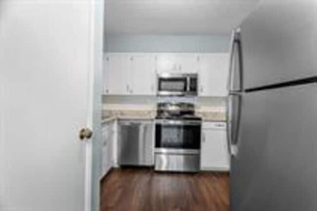 Photo - 1 NW O'Brien Rd