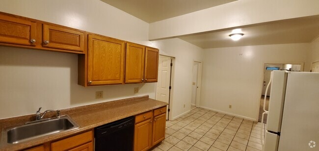 Building Photo - 6244 Cabanne Ave Rental