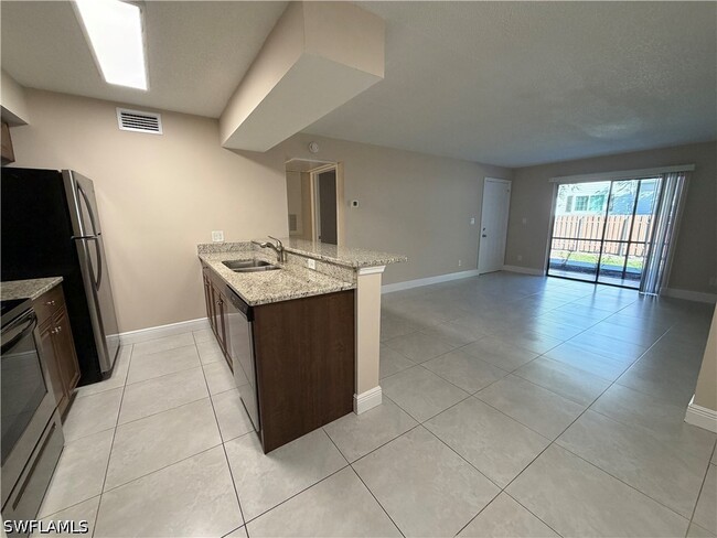 Photo - 5307 Summerlin Rd Unit 707