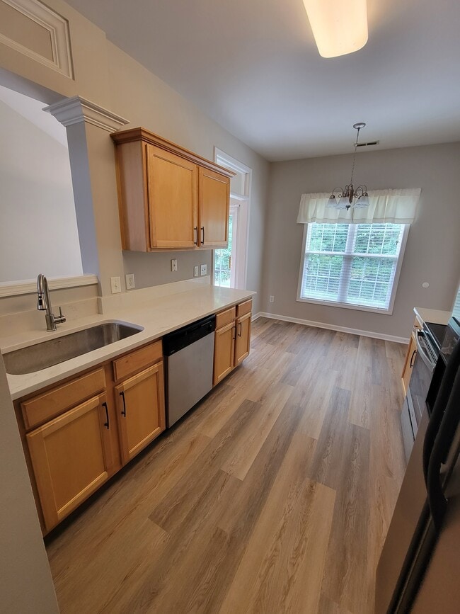 Photo - 7954 Willowglen Dr