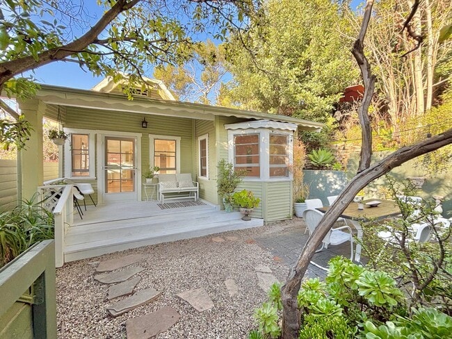 Building Photo - Hillside Los Feliz Cottage w/ Yard, Parking *ALL UTILITIES INCLUDED*