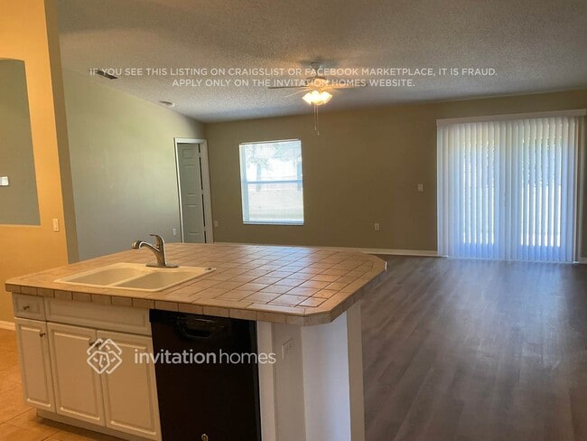 Photo - 2314 Umbrella Tree Dr