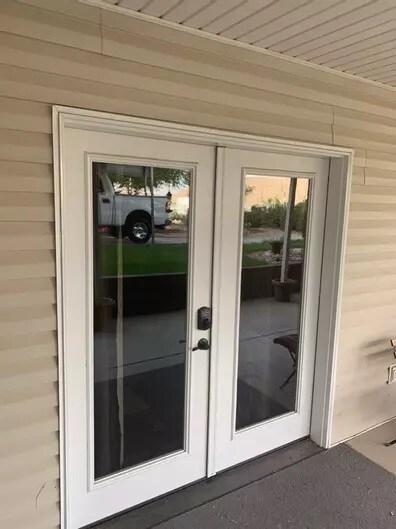 Entry door - 835 Royal Septor Way