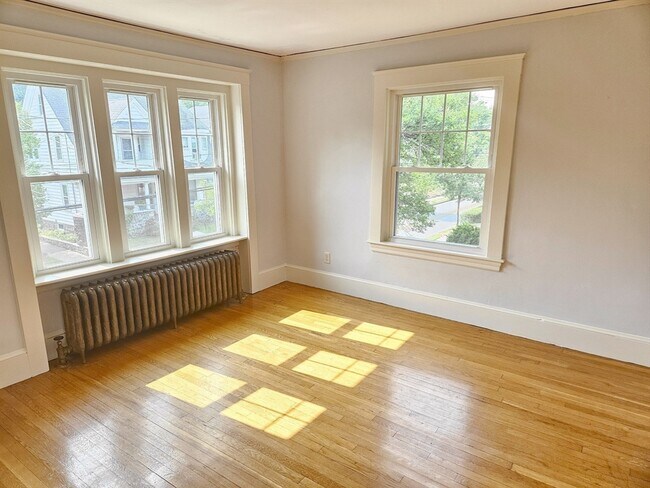 19 Rowe St Unit .