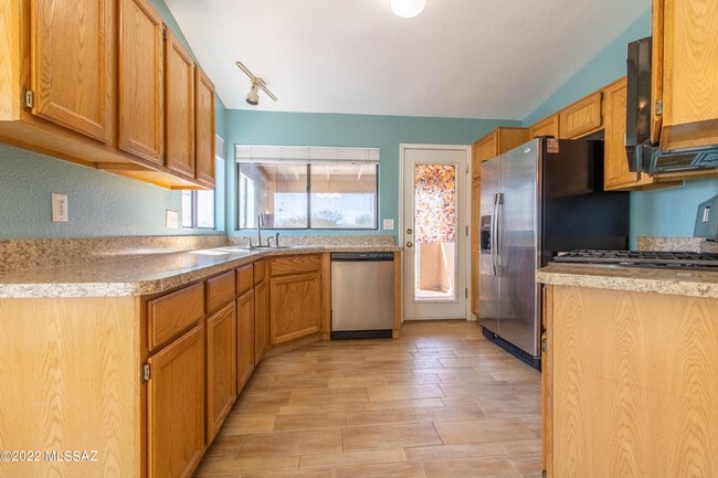 Photo - 5961 N Edenbrook Ln