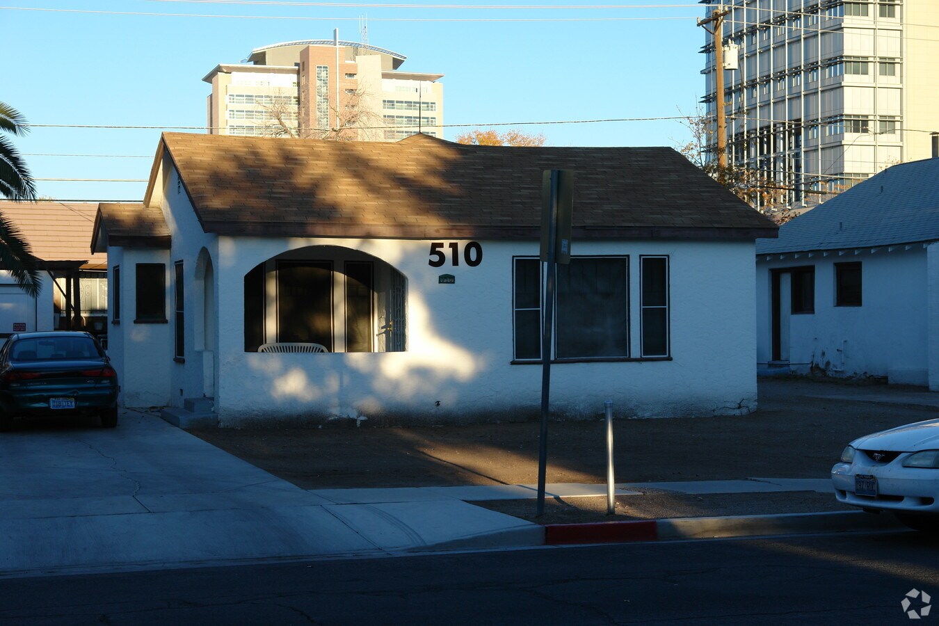 Photo - 508-510 S 7th St Apartments