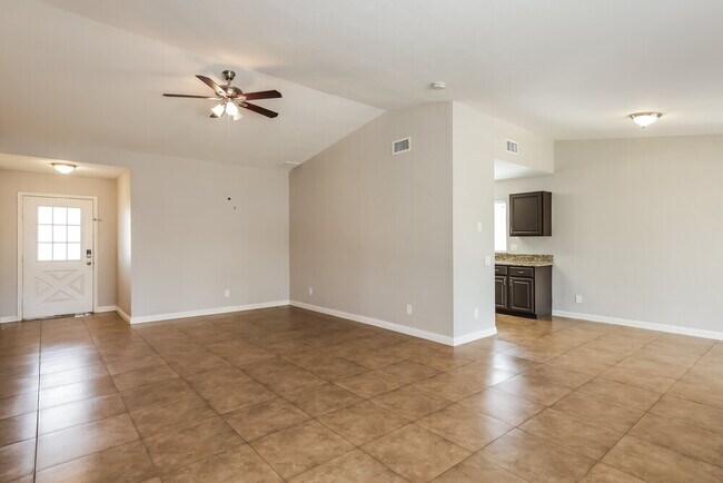 Photo - 10107 W Roma Ave