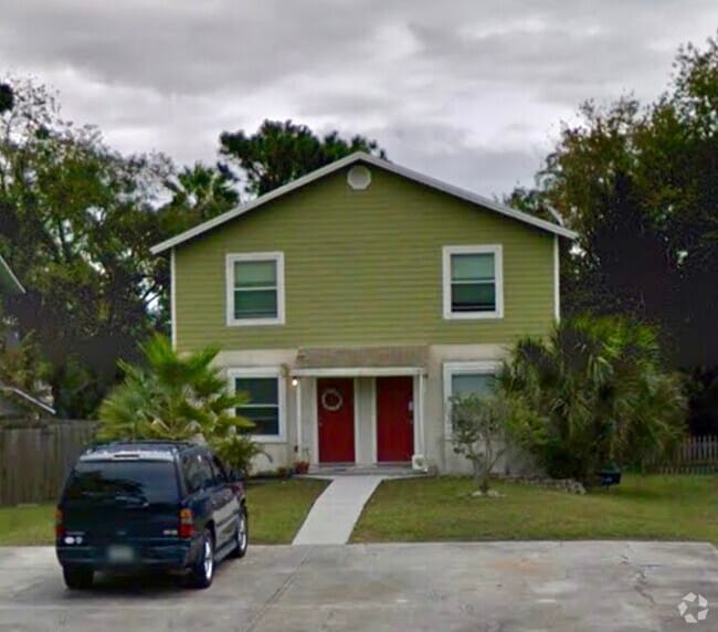 Building Photo - 2133 Oleander Pl Rental