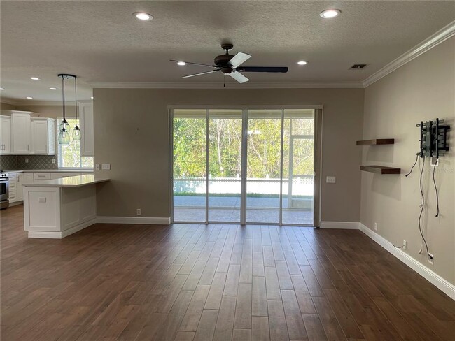 Photo - 3906 Whistlewood Cir