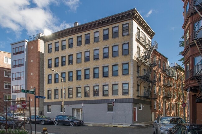 Photo - 5 N Margin St