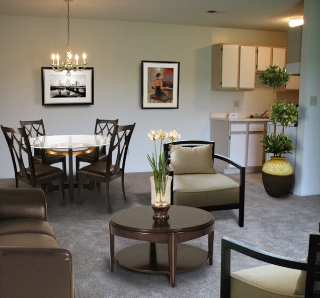 Photo - Holly Hills Apartments