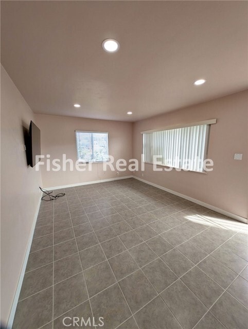 Photo - 379 N 3rd St