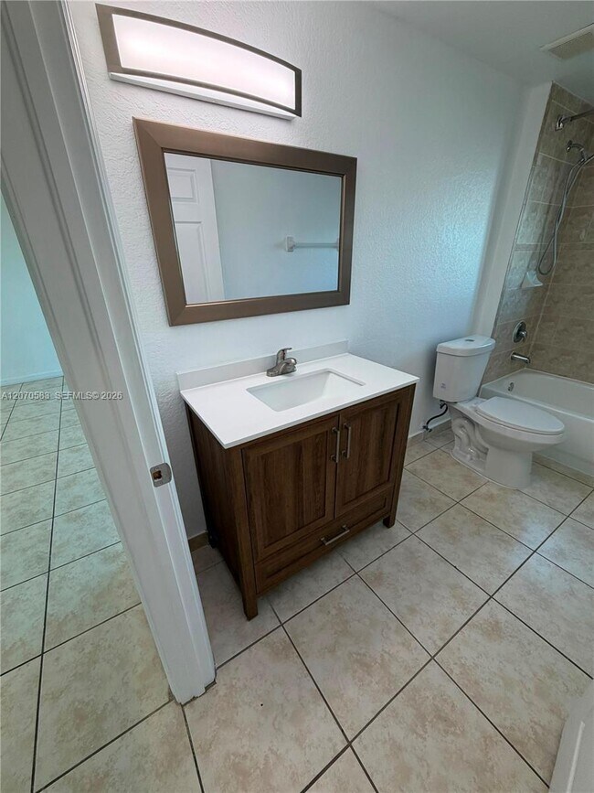 295 NW 57th Ave Unit 508