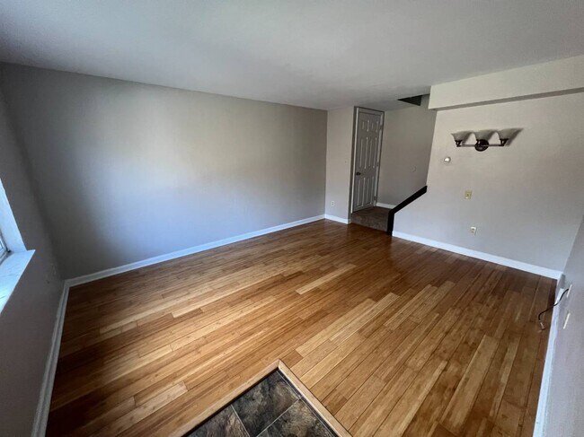 Photo - 1675 Relative Dr Townhome