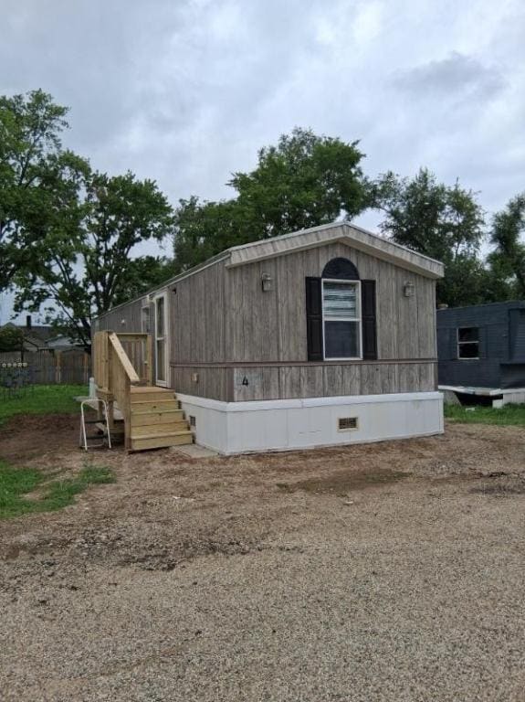 Building Photo - 611 W Matthews St Rental