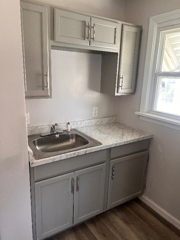 Photo - 6133 Lillian Ave